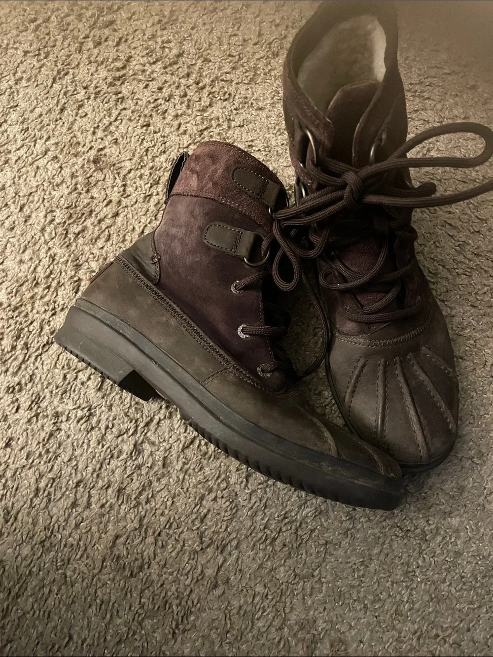 UGG Kids Brown Lace-Up Waterproof Duck Boots